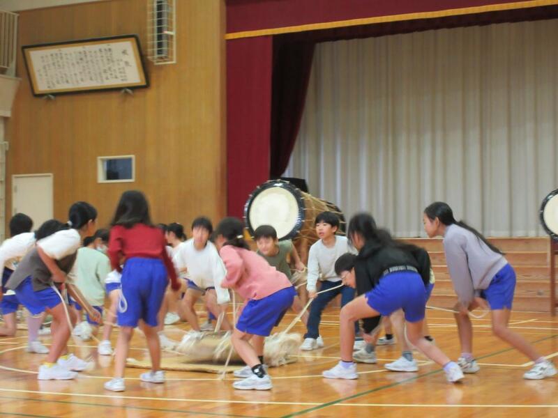 ４年生のがめつき音頭